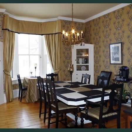 Quartermain House Bed & Breakfast Fredericton Buitenkant foto