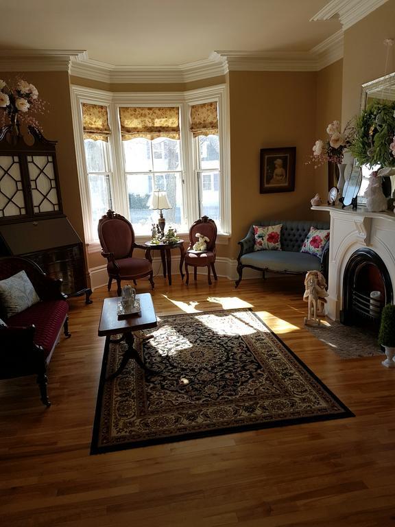 Quartermain House Bed & Breakfast Fredericton Buitenkant foto