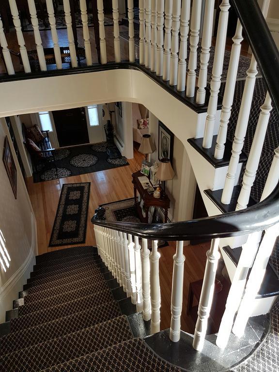 Quartermain House Bed & Breakfast Fredericton Buitenkant foto