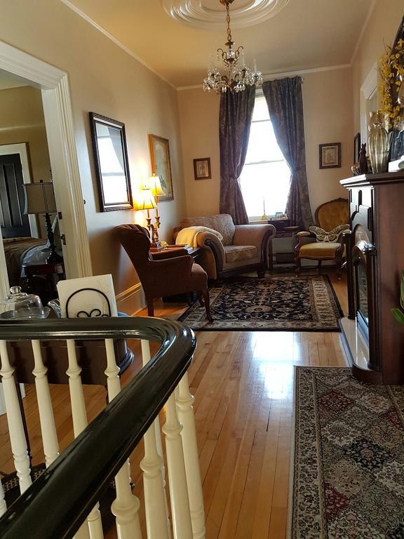 Quartermain House Bed & Breakfast Fredericton Buitenkant foto